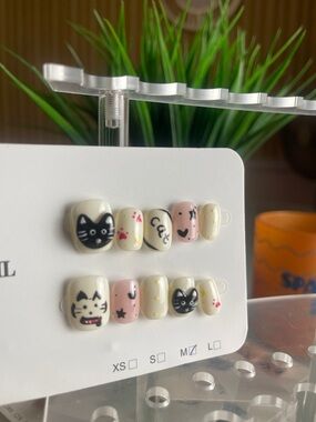 Cute Cat Nail Set - Pink & White Press-On Nails